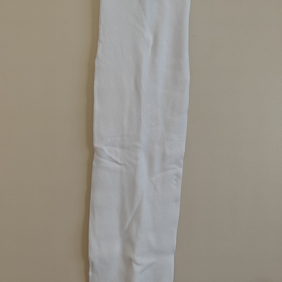 Edikted White Ribbed Knit Accessory - Picture 4 of 5